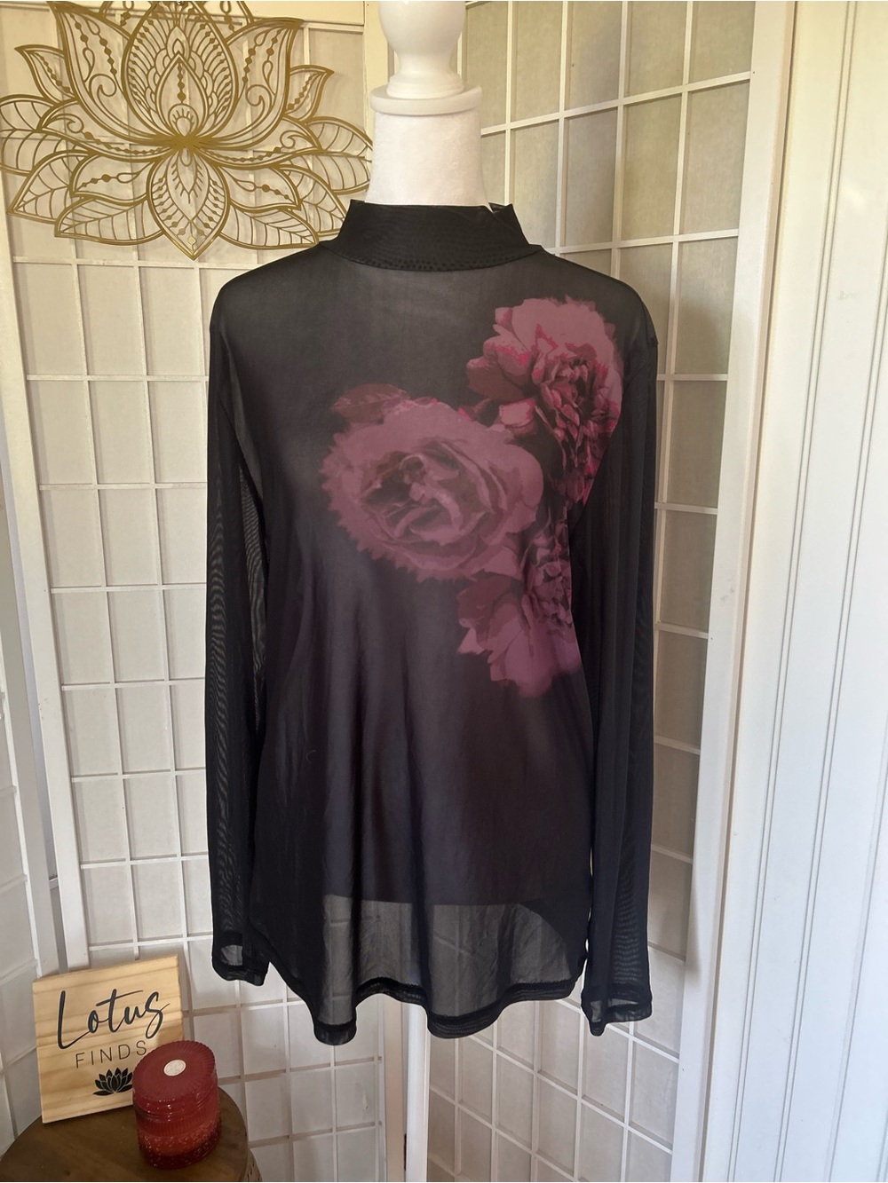 Torrid Size 14/16 Sheer Rose Mesh Mock-Neck Top
